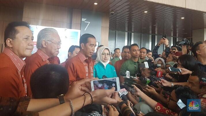 Maaf, Jokowi Tak Ada Urusan Lagi dengan Mobil Esemka