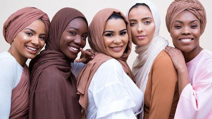 Ada 3 Perbedaan Hijab Bahan Katun yang Perlu Kamu Ketahui, Perhatikan Hal Ini!