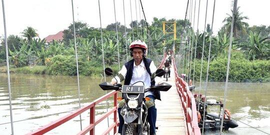 Survei-survei ini mencatat tren Jokowi turun, apa penyebabnya?