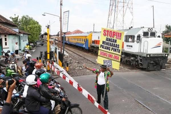 Kadishub Jawa Timur Tidak Paham UU