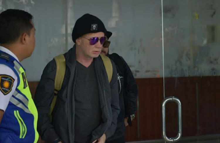Ini Foto-foto Megadeth Ketika Mendarat di Yogyakarta