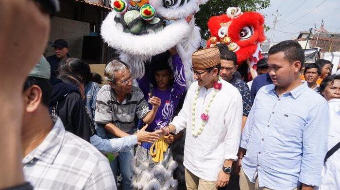 Kunjungi Pecinan Semarang, Sandi Dicurhati Sembako Mahal