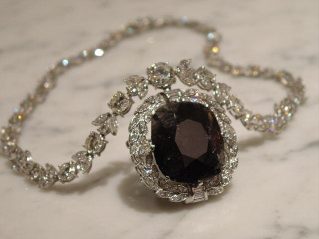 Black Orlov Diamond, Berlian yang punya kutukan. Sekarang ada dimana?