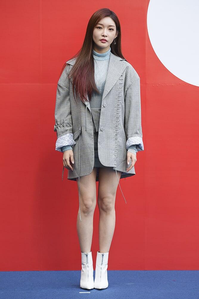Idola KPop Tampil Fashionable di Hera Seoul Fashion Week, Lihat Foto-fotonya!