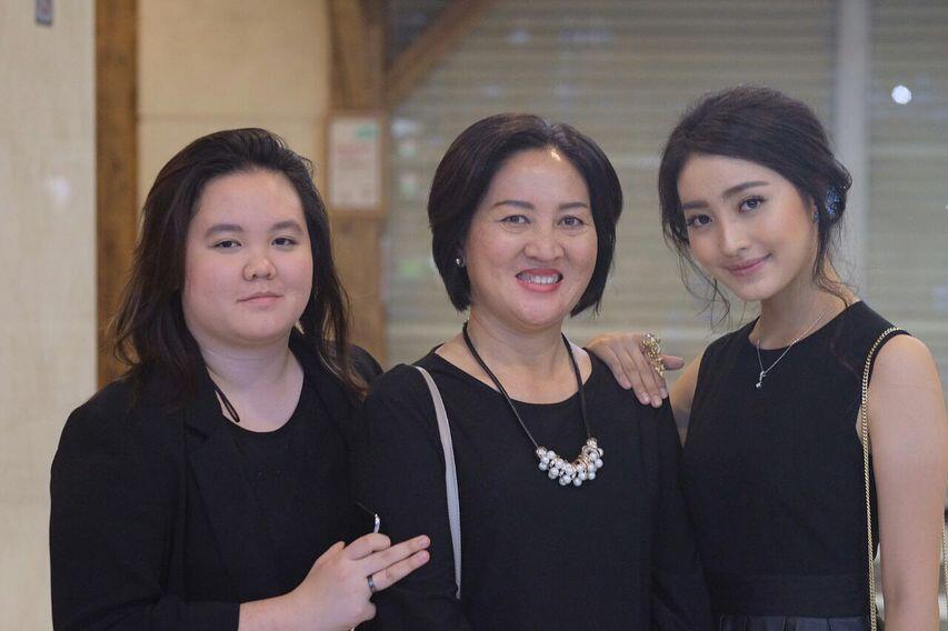 10 Potret Keakraban Natasha Wilona & sang Kakak, Bikin Gemes
