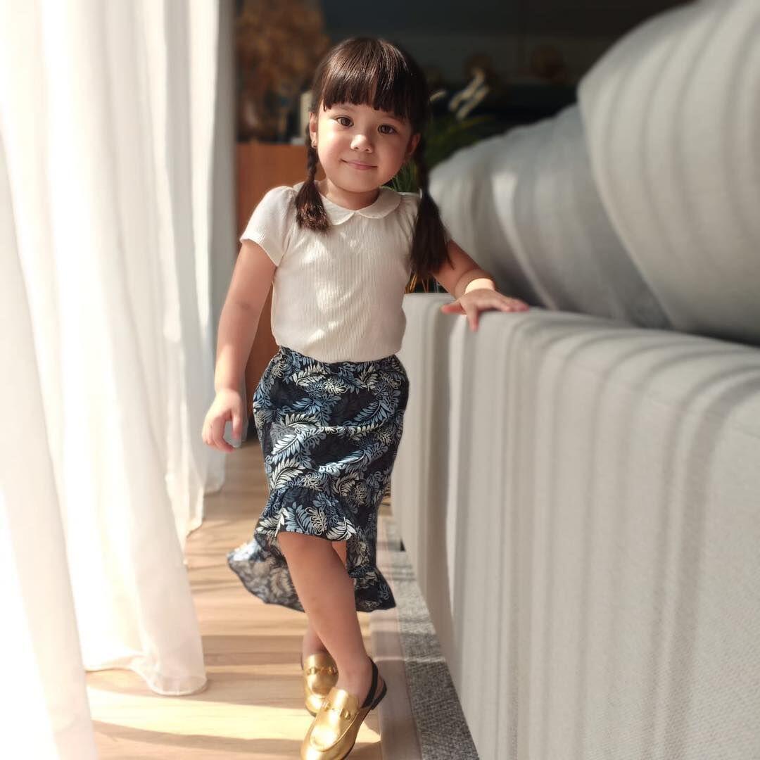 7 Inspirasi Gaya Fashion Anak Artis, Kecil-Kecil Sudah Stylish!