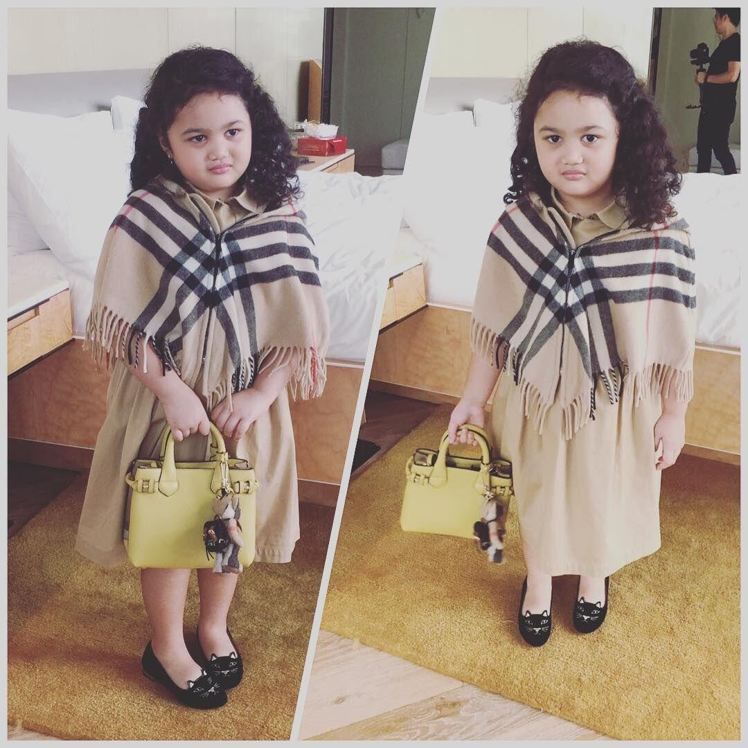 7 Inspirasi Gaya Fashion Anak Artis, Kecil-Kecil Sudah Stylish!