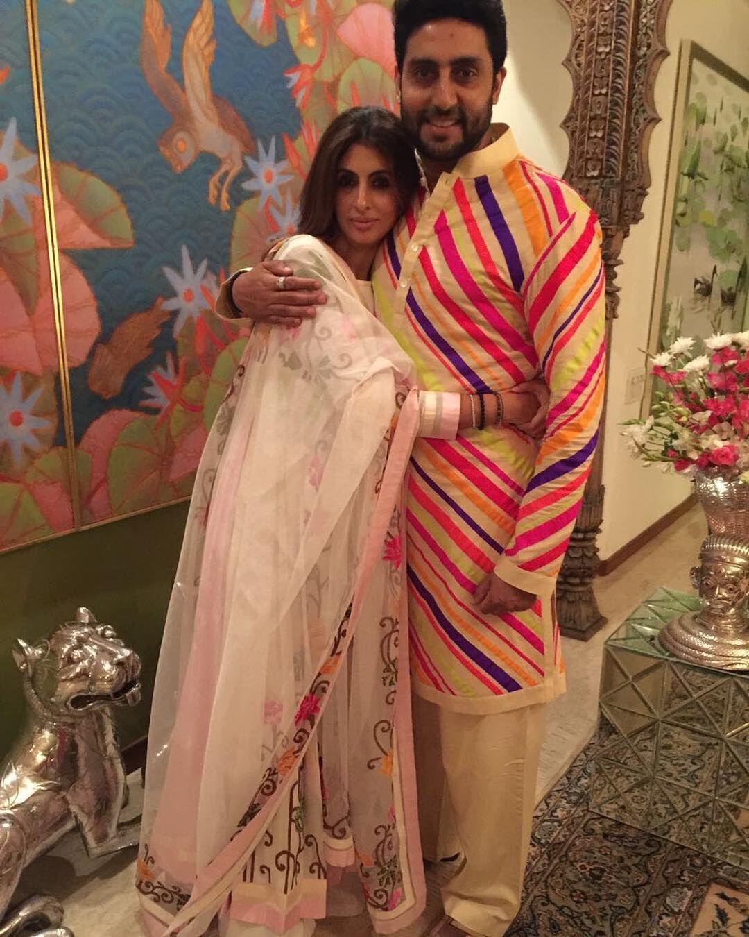 Akur dan Rukun, Begini Kedekatan 10 Artis Bollywood dengan Saudaranya