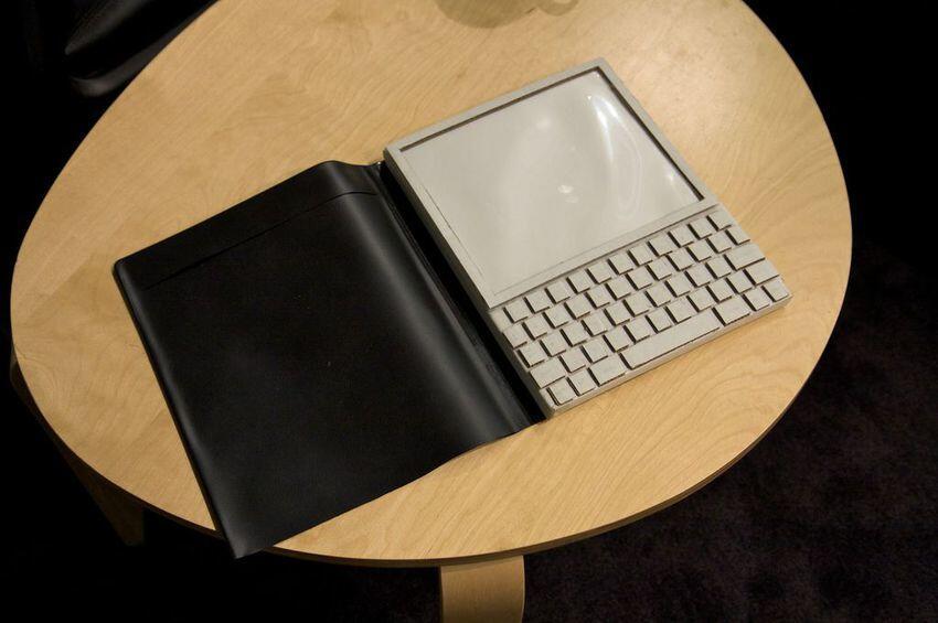 Dari Telegraf Hingga PDA, Inilah 8 Teknologi Pendahulu Tablet