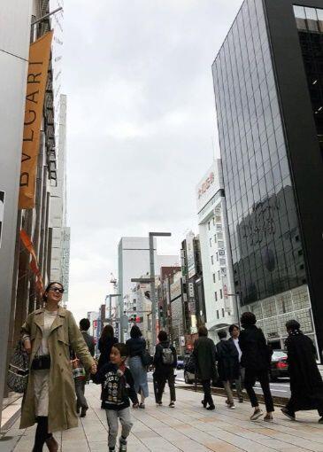 Bareng Anak, Ini 10 Potret Bahagia Marcella Zalianty di Jepang