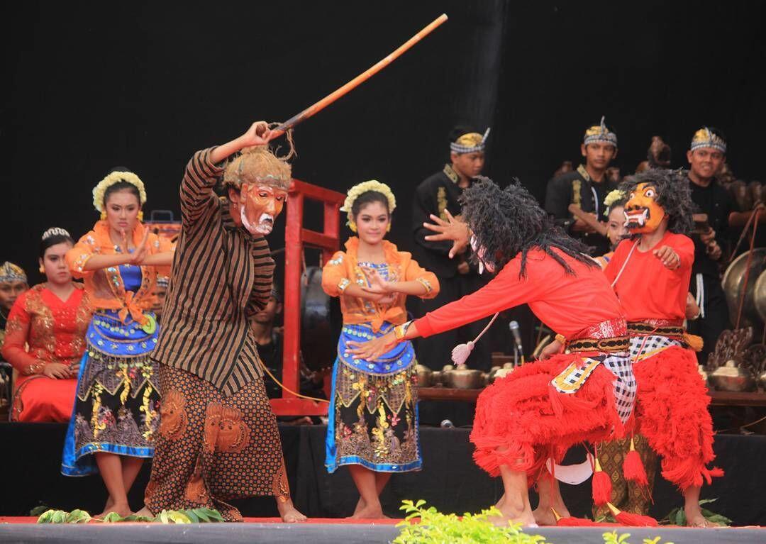 6 Seni di Daerah Jawa Timur Ini Sangat Artistik, Menawan dan Orisinal