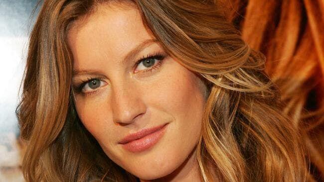 9 Supermodel Legendaris Era 2000an, Semuanya Masih Eksis Lho