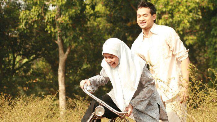 6 Film Besutan Hanung Barmantyo di Era 2000-an yang Sayang Dilewatkan