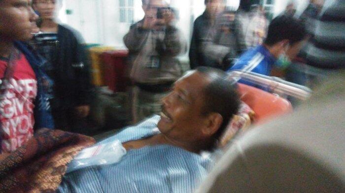 BREAKING NEWS, Kapolsek Kena Tikaman di Dada