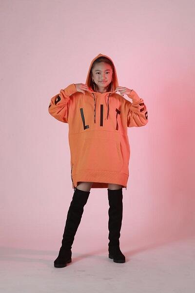 Dengerin Single Terbaru Get Down dari Zara Leola Yuk Gan!