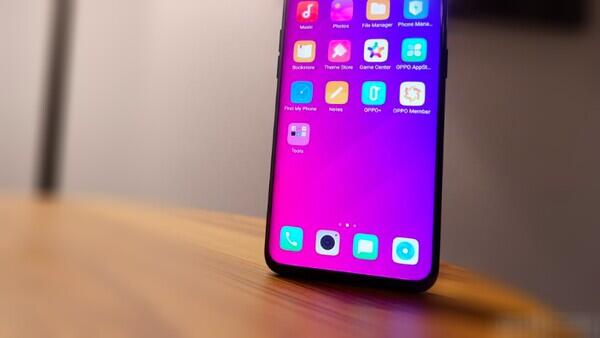 Ini Perbedaan Oppo Find X Standar dan Edisi Lamborghini