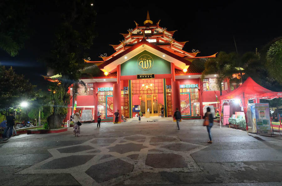 Masjid-masjid di Indonesia dengan Arsitektur Unik