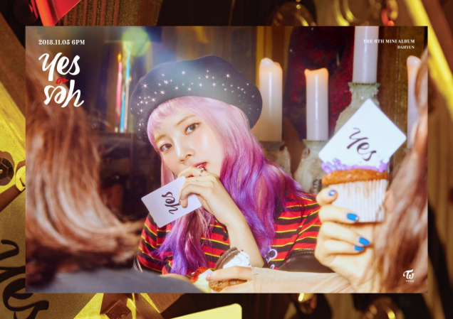 Pose-pose Menggemaskan Dahyun, Chaeyoung, Tzuyu untuk Comeback Twice