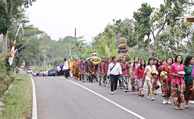 Inilah Kemeriahan Peresmian Vihara Dhammaratana, Dusun Manguntosari, Temanggung