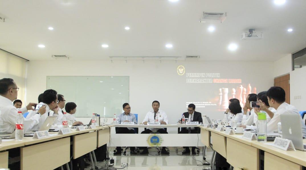 STMJ, Filosofi Kepemimpinan Ala Menko Wiranto