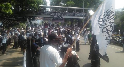Massa Aksi Bela Tauhid: Jokowi Anti Islam, Haram Untuk Dipilih