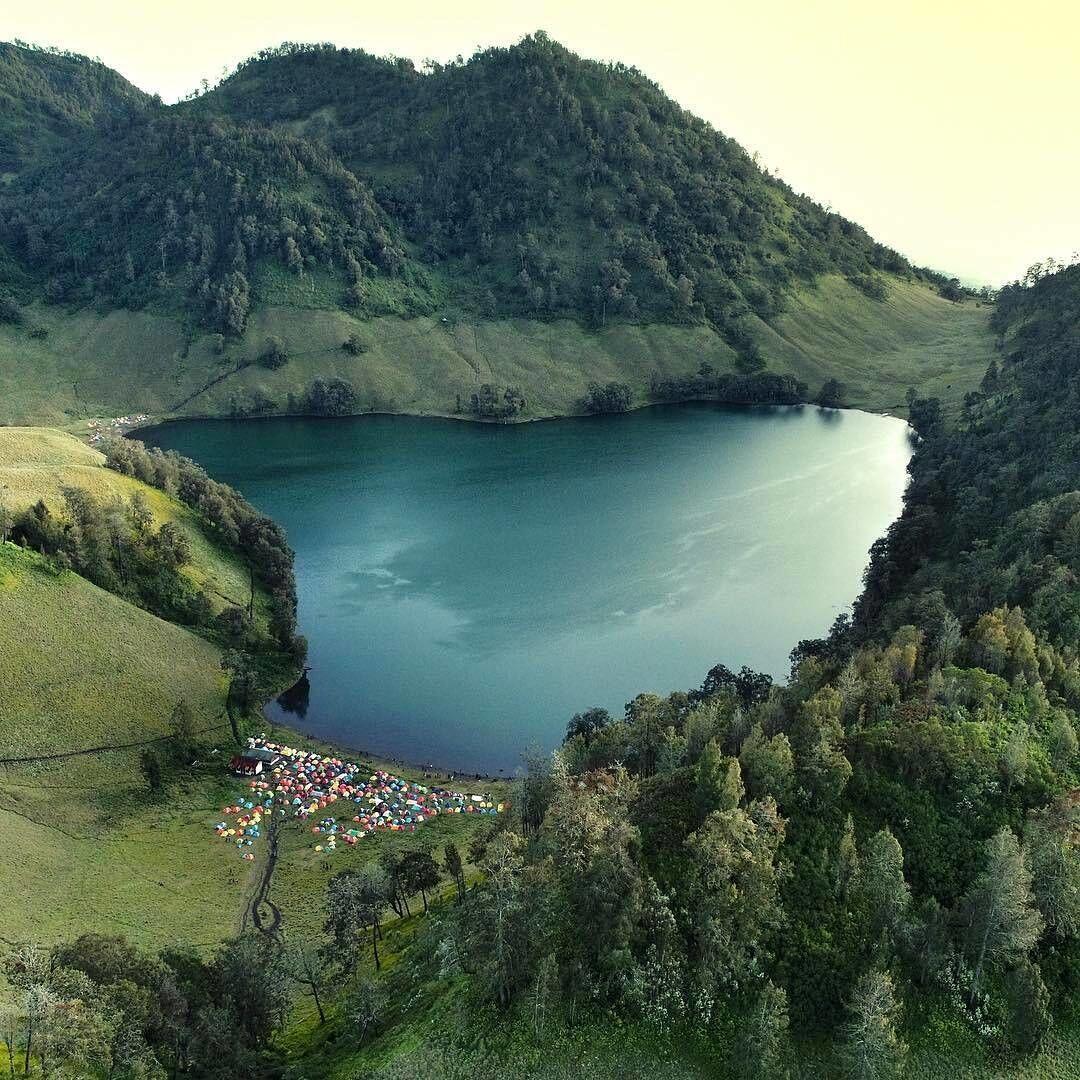 10 Potret Kawasan Taman Nasional Bromo Ini Bikin Kamu Takjub!