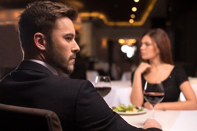 Girls, Cowok Baik-baik Tidak Akan Melakukan 10 Hal Ini Padamu