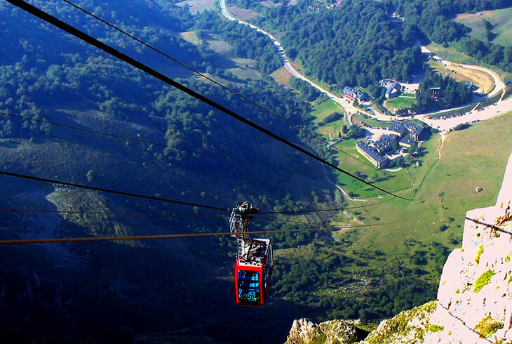 7 Gondola Tertinggi di Dunia, Bisa buat Melamar Pasangan Nih!