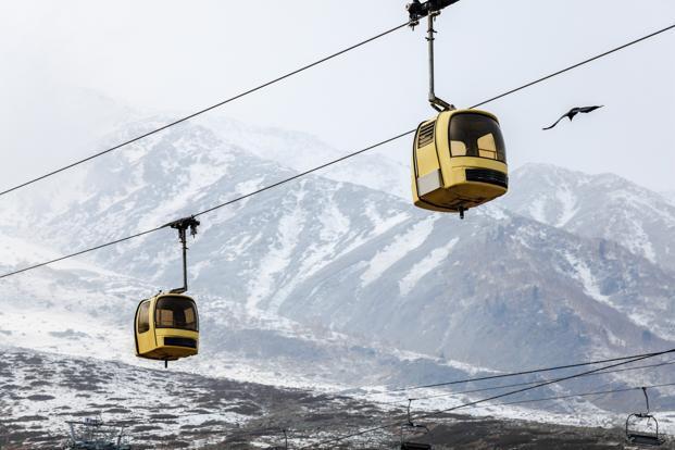 7 Gondola Tertinggi di Dunia, Bisa buat Melamar Pasangan Nih!