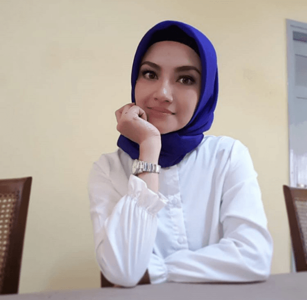 Stop Jadi Presenter, 10 Potret Tina Talisa Sibuk Bisnis Hingga Nyaleg