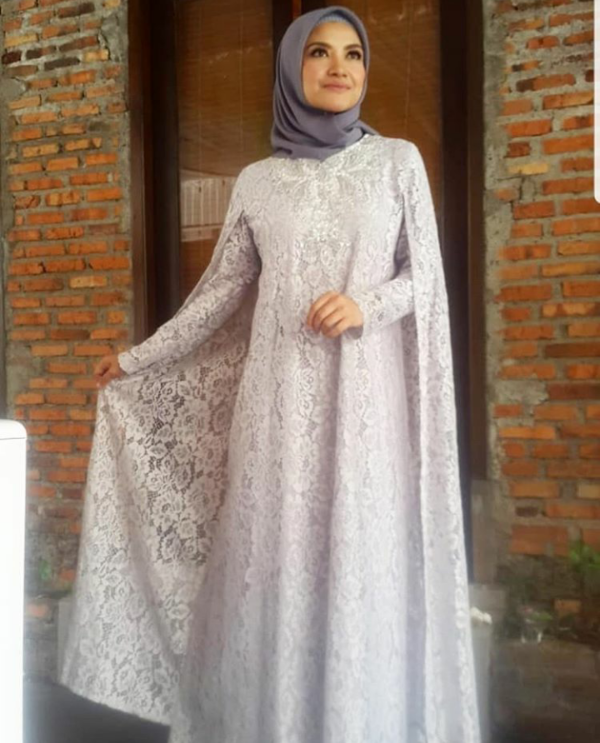 Stop Jadi Presenter, 10 Potret Tina Talisa Sibuk Bisnis Hingga Nyaleg