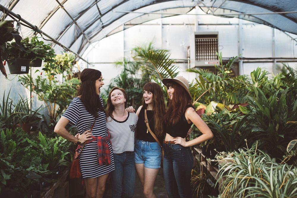Hati-hati! 6 Tanda Toxic Friends yang Patut Kamu Waspadai