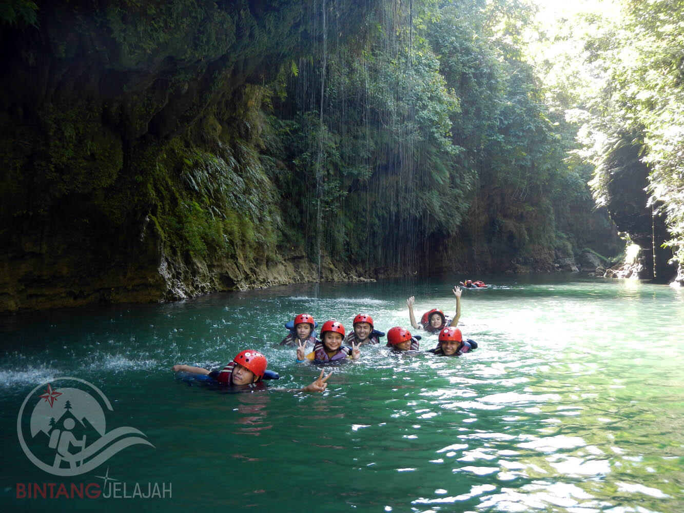 7 Wisata Ekstrem Indonesia, Wajib Dicoba Minimal Sekali Seumur Hidup