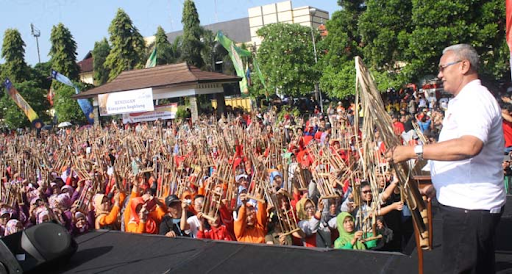 Lestarikan Angklung Lewat International Angklung Festival 2018