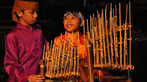 Lestarikan Angklung Lewat International Angklung Festival 2018
