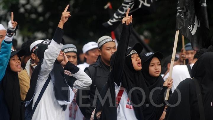 Polisi Tetapkan Pengibar Bendera di Garut Tersangka Huru Hara