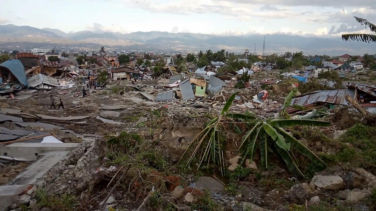 7 Potret Sehari Pasca Gempa Dan Tsunami Dipalu