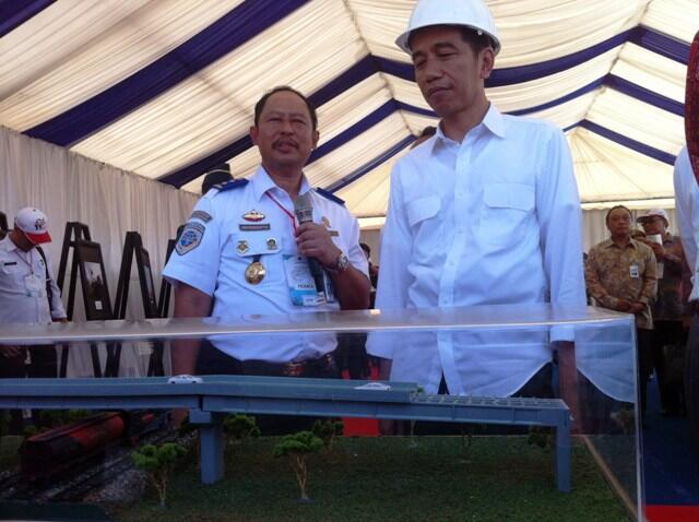 Jokowi Gratiskan Tol Suramadu