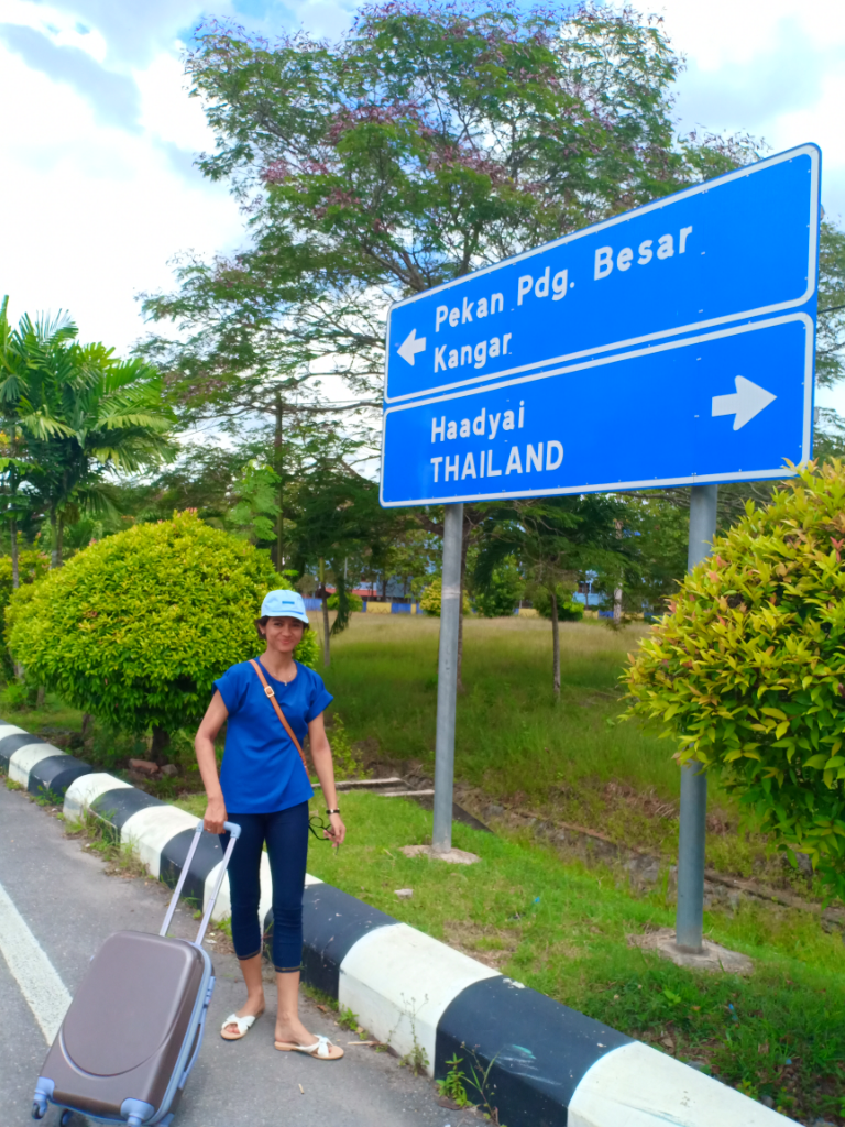 Backpacker Couple Penang - Krabi (PhiPhi Island)