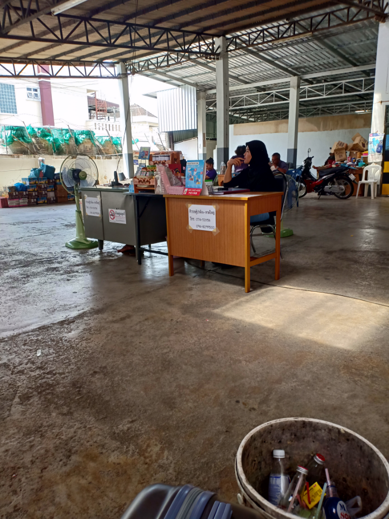 Backpacker Couple Penang - Krabi (PhiPhi Island)