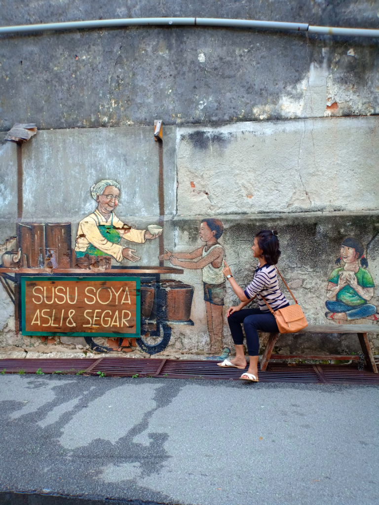 Backpacker Couple Penang - Krabi (PhiPhi Island)
