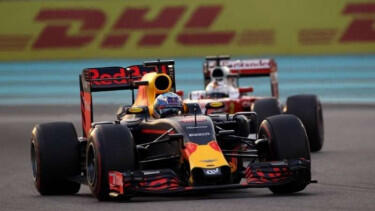 Ricciardo Raih Pole Position GP Meksiko, Hamilton Posisi 3