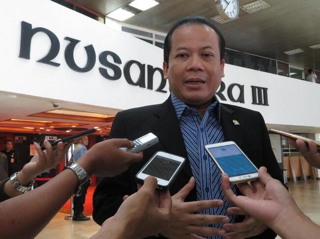 Wakil Ketua DPR Taufik Dicegah KPK ke Luar Negeri, Ini Kata PAN