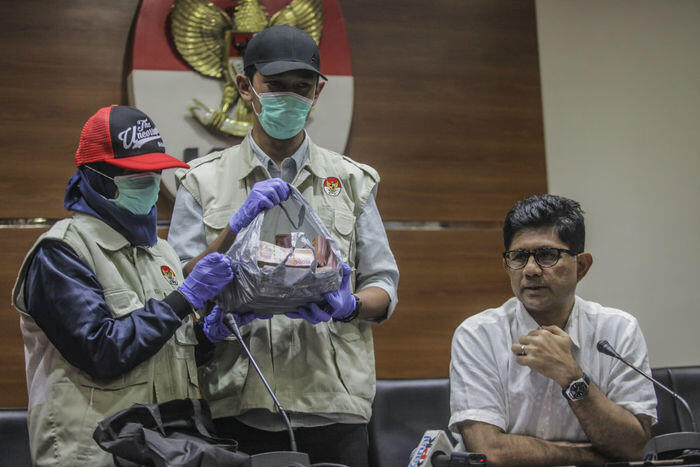 Aduan limbah malah jadi modus suap DPRD Kalteng