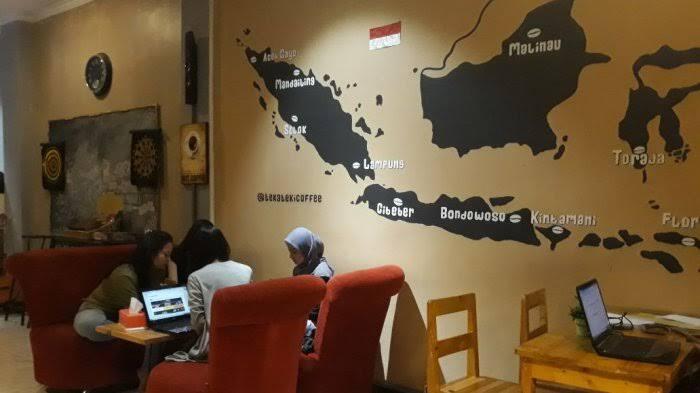 Mirisnya Para Pemuda Masa Kini !!