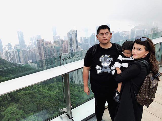 Rayakan Anniversary Pernikahan, Tania Putri artis kepompong Umumkan Hamil Anak Kedua