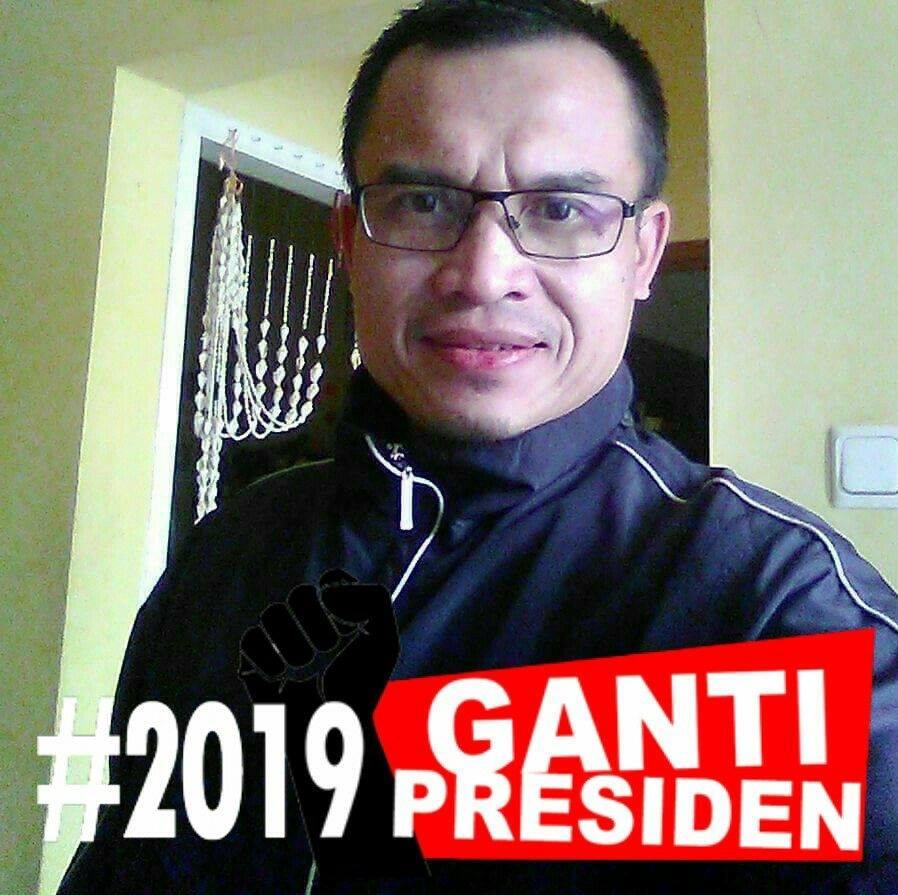 Terkutuk! Pendukung Prabowo Ini Kaitkan Musibah Pesawat Karena Rezim Zalim!