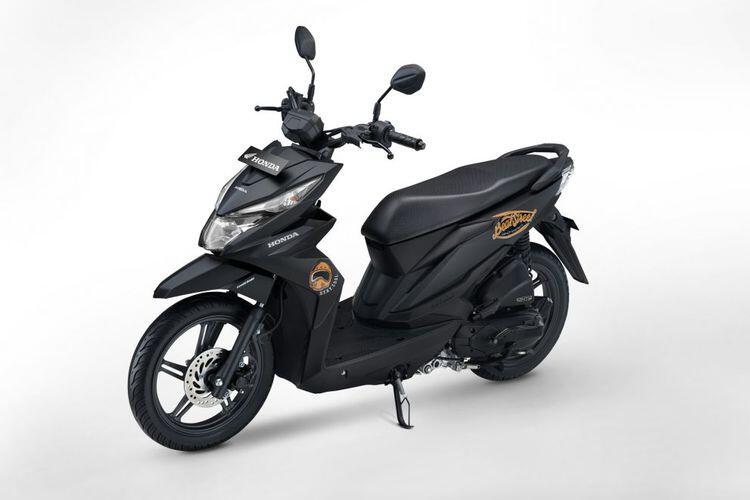 Biar Hype, Honda Keluarin BeAT Street Full Black Doff