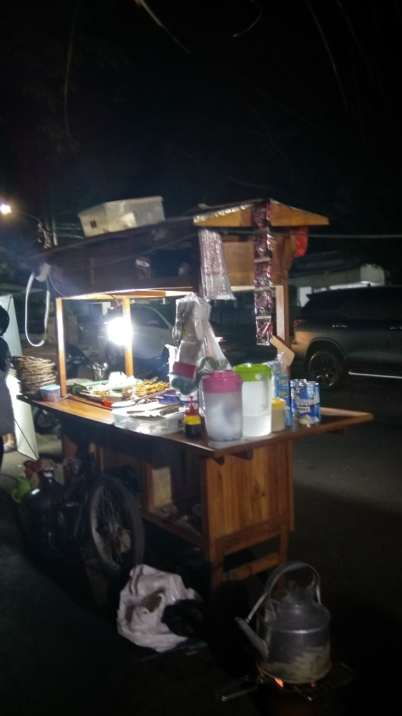 Dijual Usaha Nasi Kucing