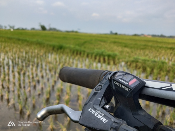 Unboxing dan Menjajal Realme 2 Pro Terbaru Yang didapat dari Lazada